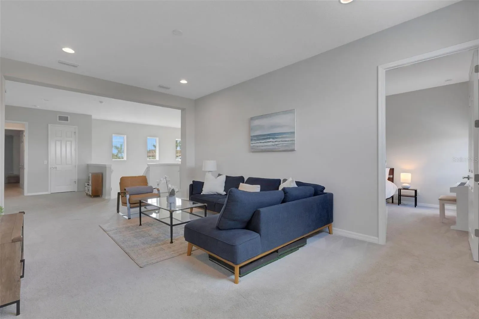 5718 TITLE ROW DR