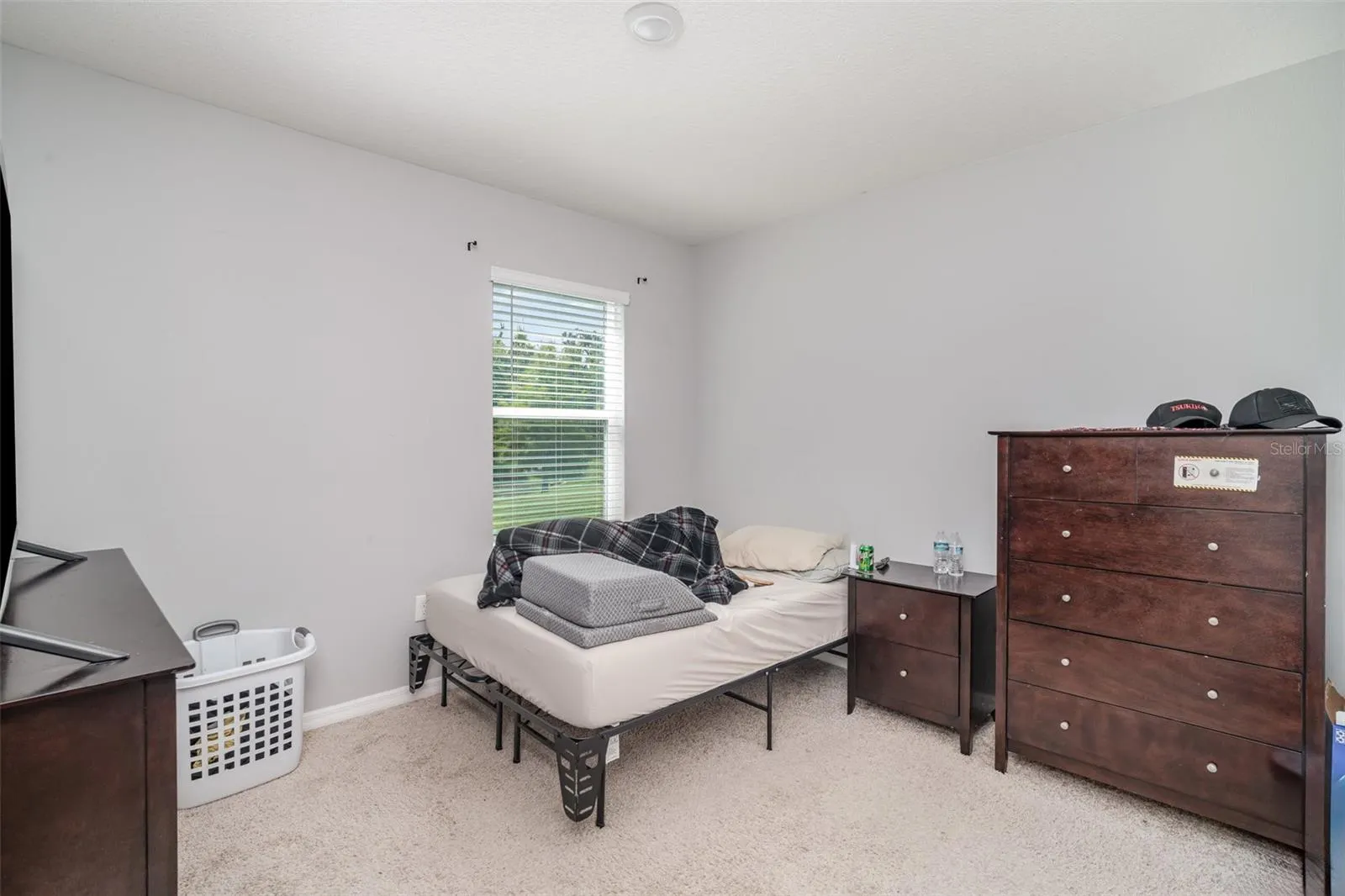 2725 GREENLEAF TER