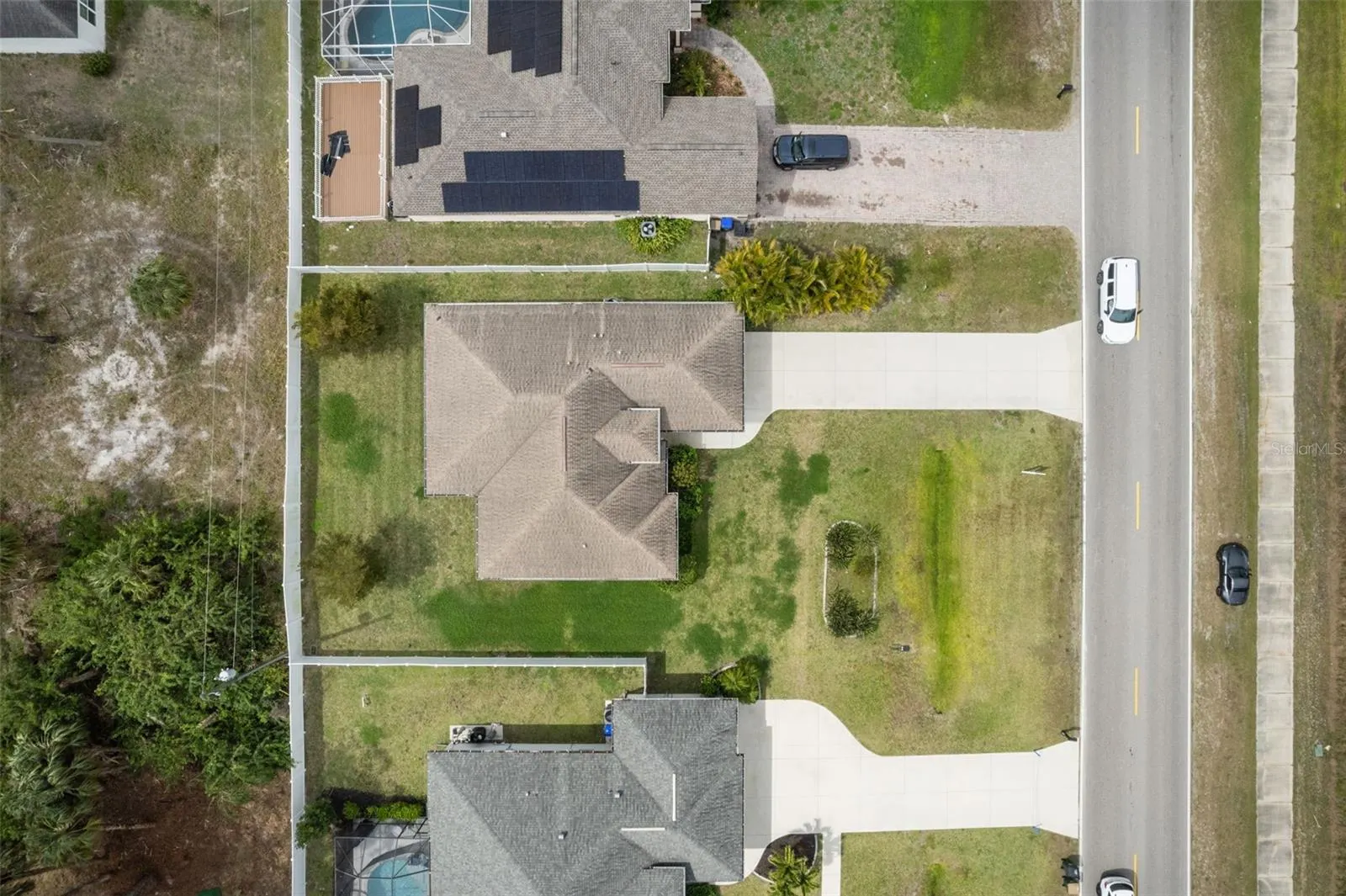 2471 W PRICE BLVD
