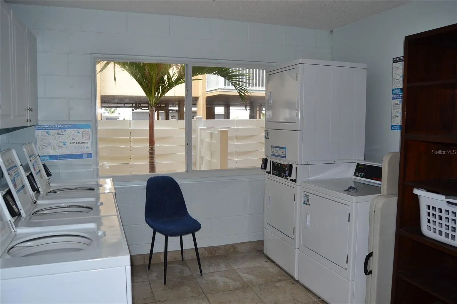 1275 TARPON CENTER DR #107, #107