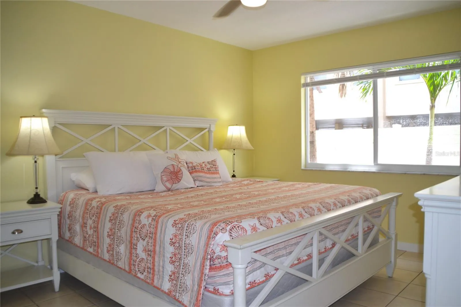 1275 TARPON CENTER DR #107, #107