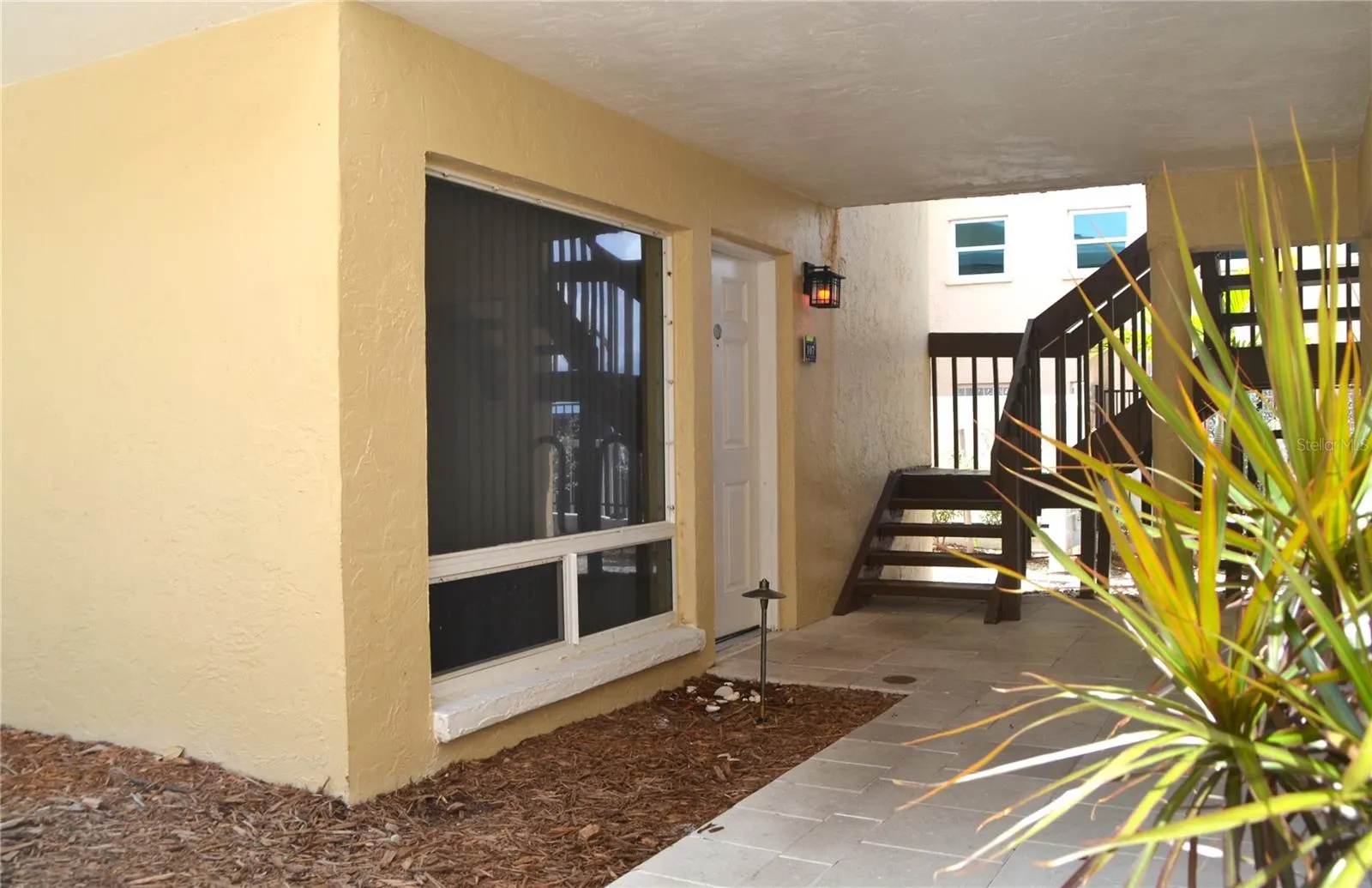 1275 TARPON CENTER DR #107, #107