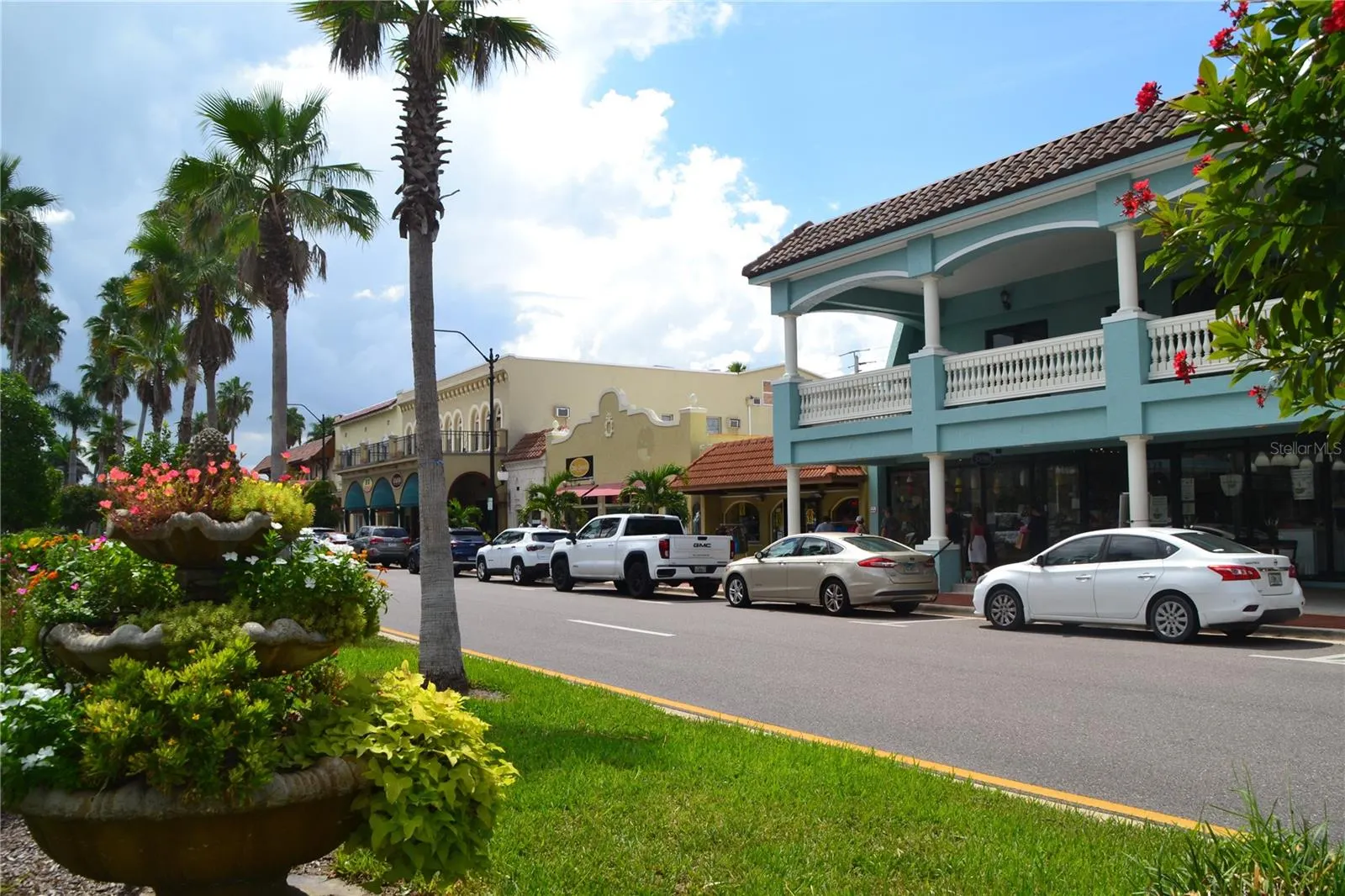 1275 TARPON CENTER DR #107, #107