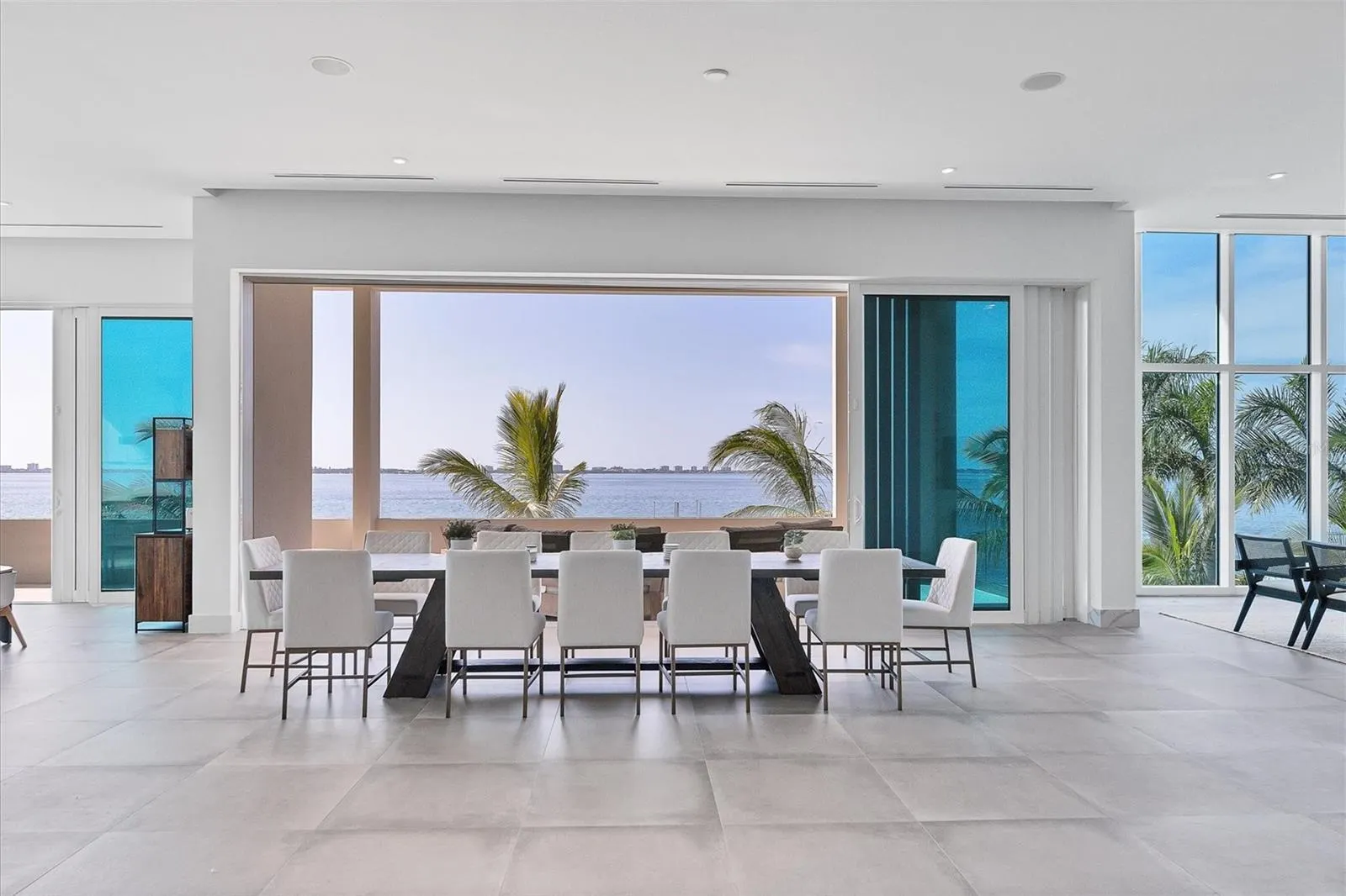 1000 TOCOBAGA LN