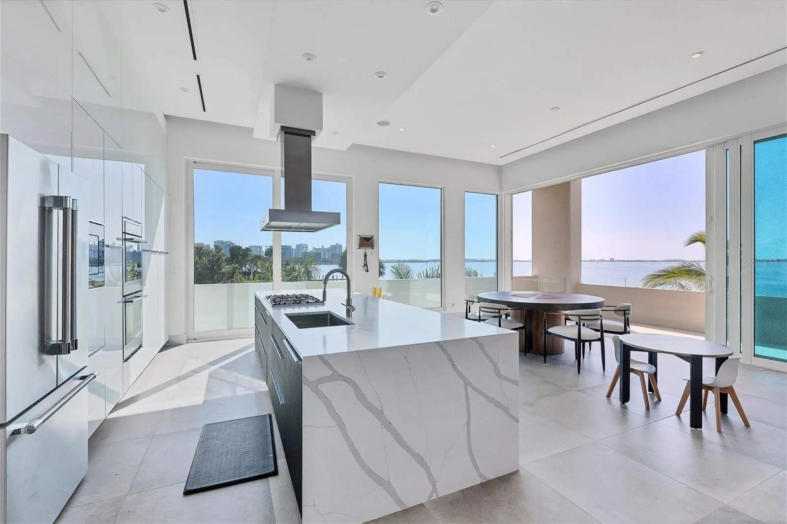 1000 TOCOBAGA LN