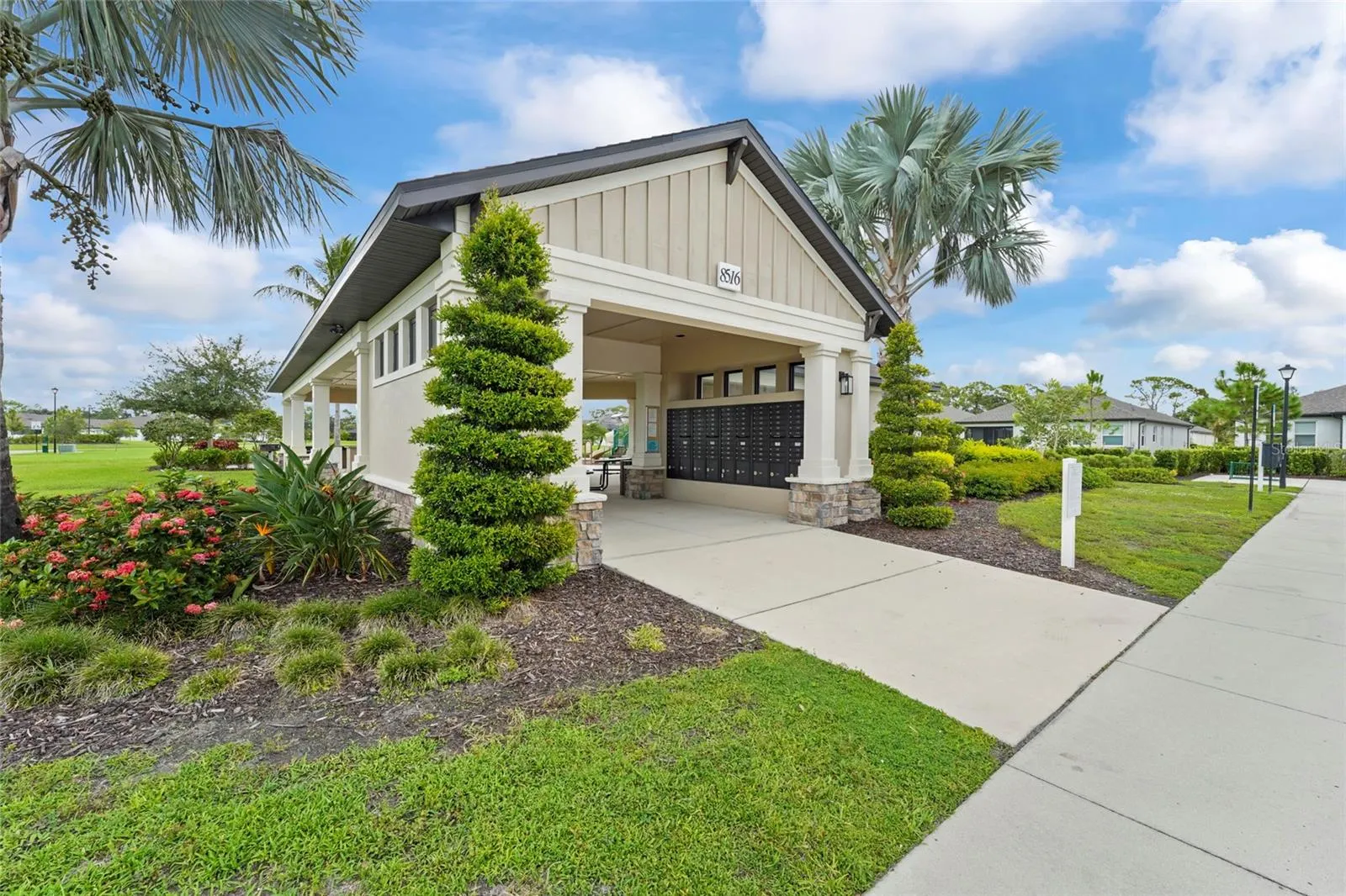 3571 QUIET DR
