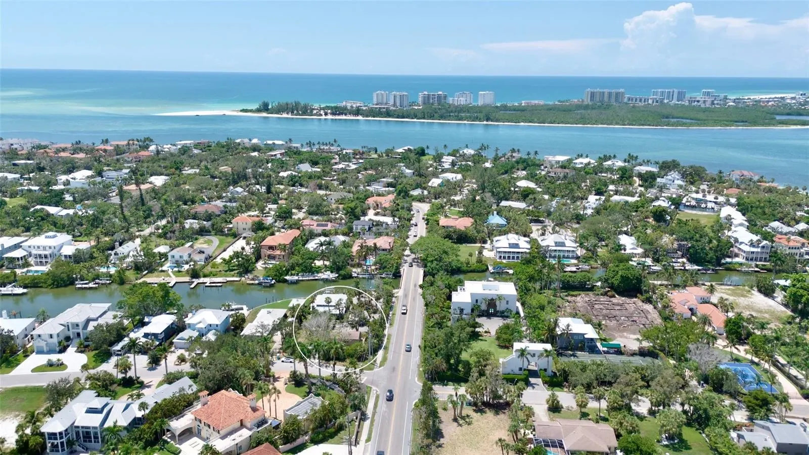428 SIESTA DR