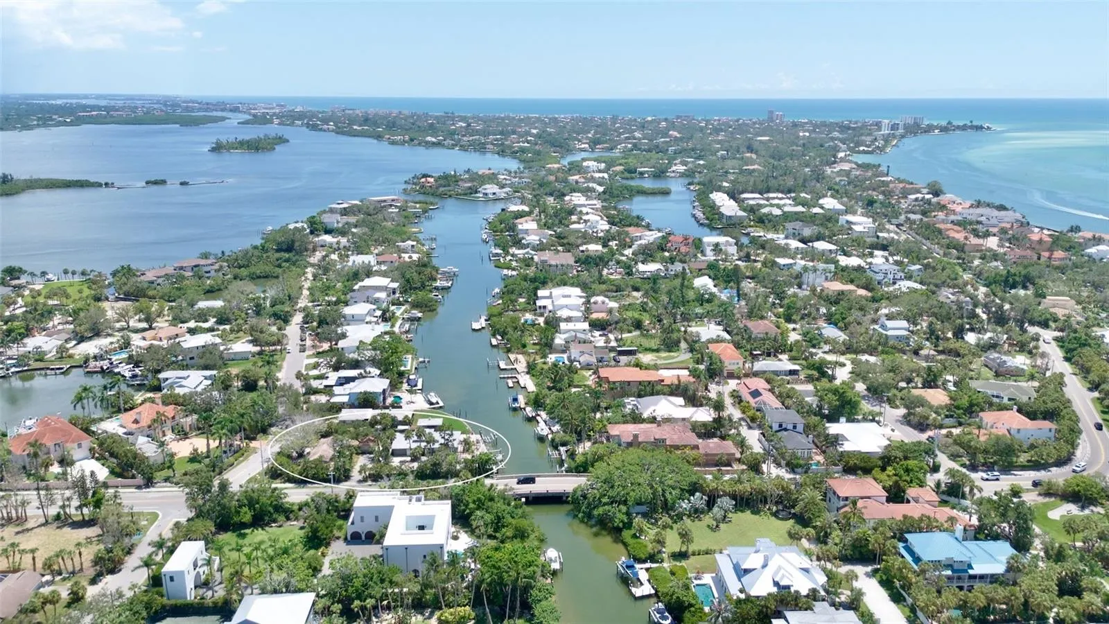 428 SIESTA DR