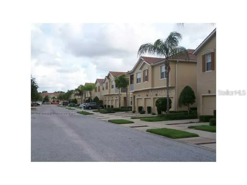 3560 PARKRIDGE CIR #30-204, #30-204