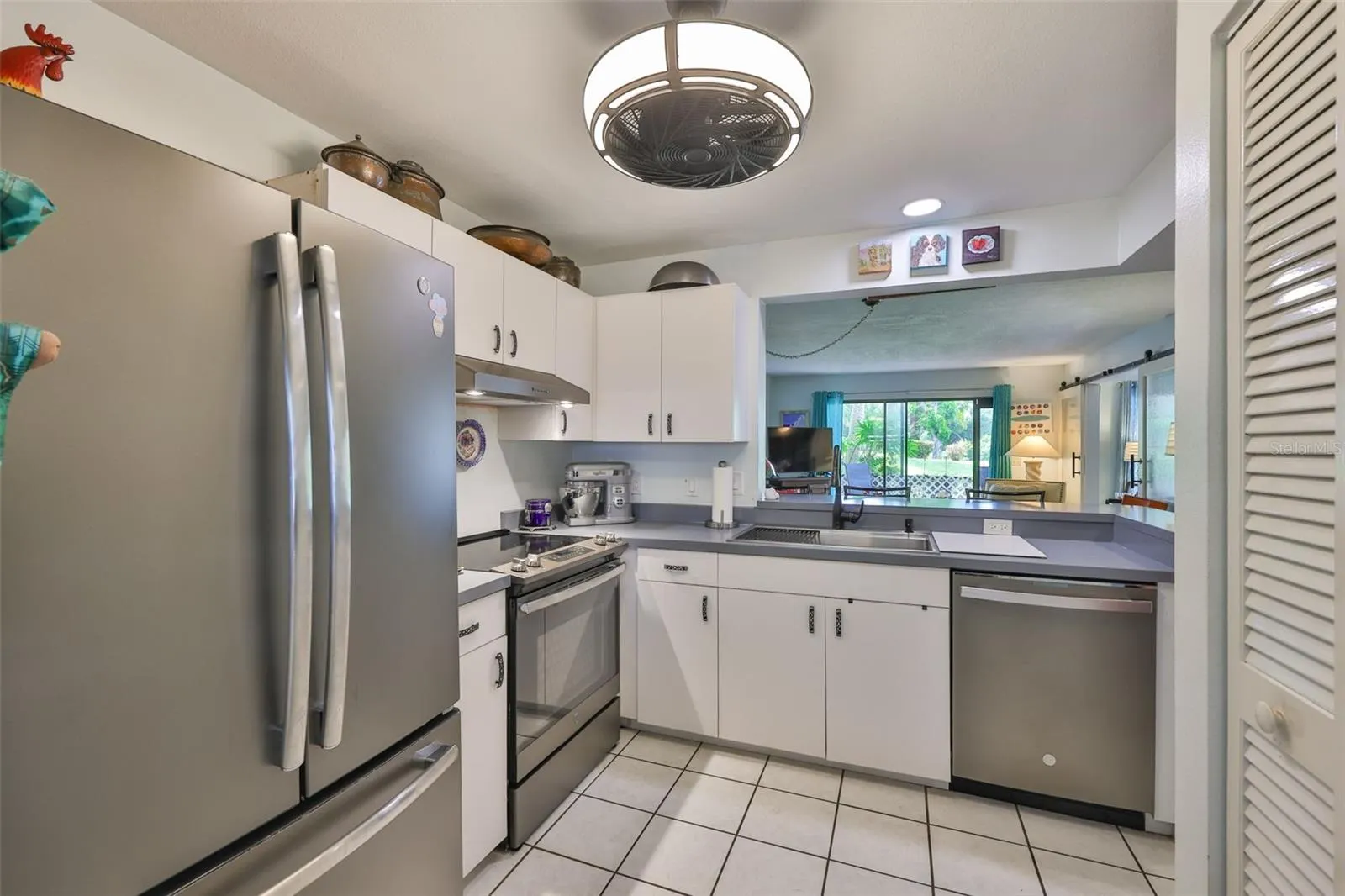 505 LAKESIDE DR #505, #505