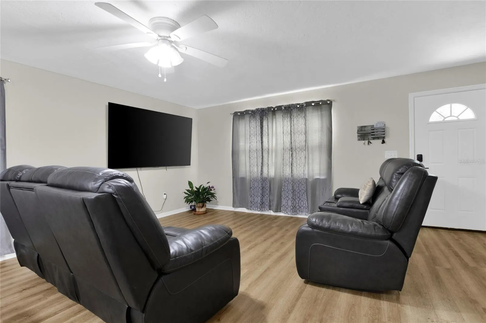 4495 FLATBUSH AVE