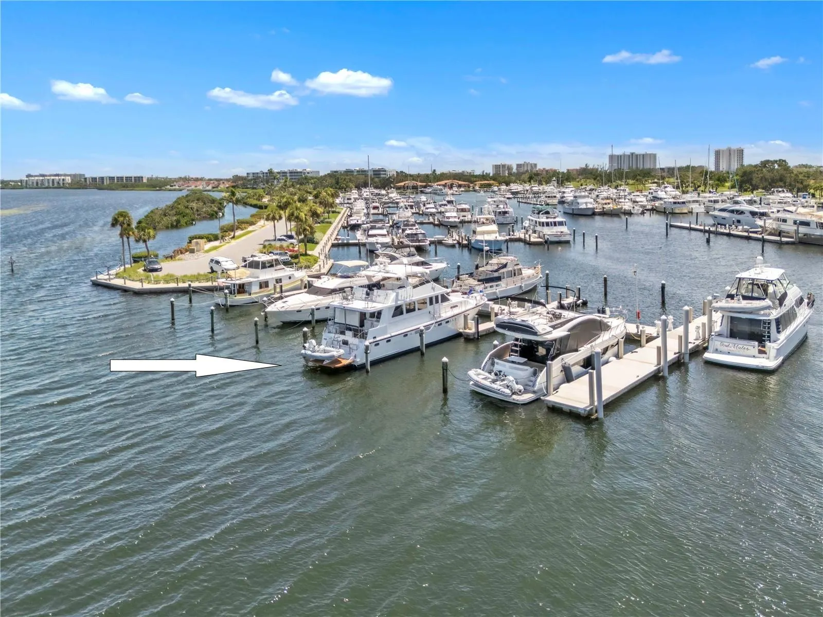 2600 HARBOURSIDE DR #R9, #R9