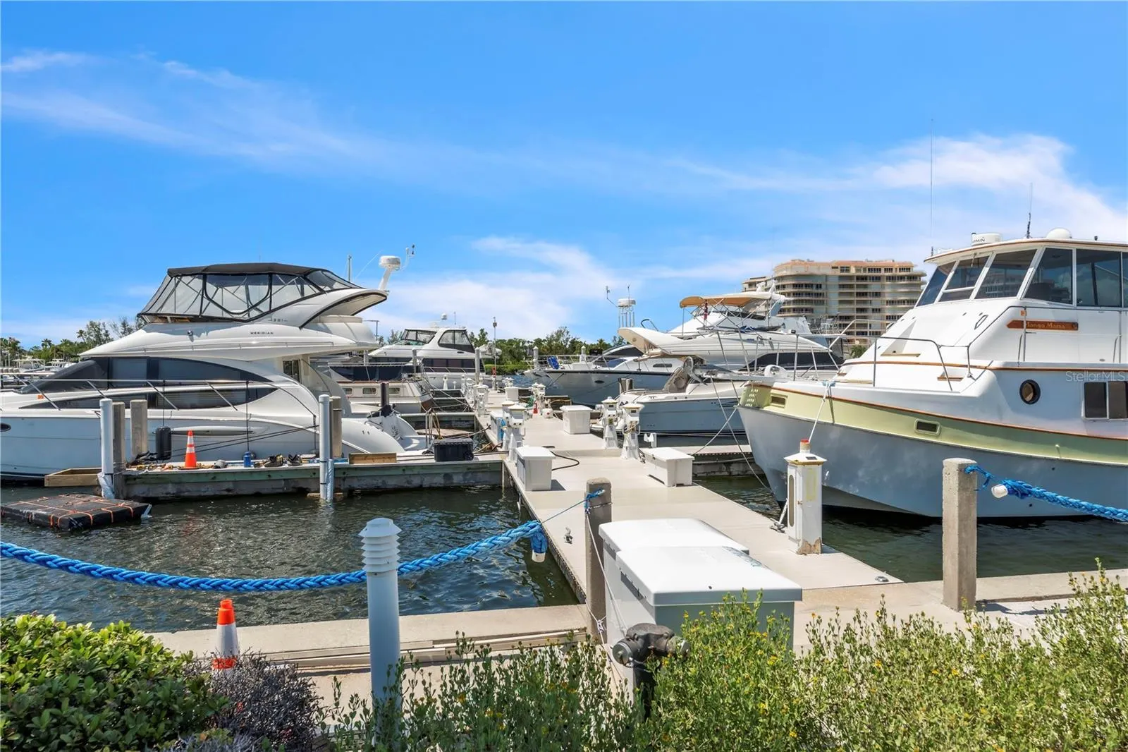 2600 HARBOURSIDE DR #R9, #R9