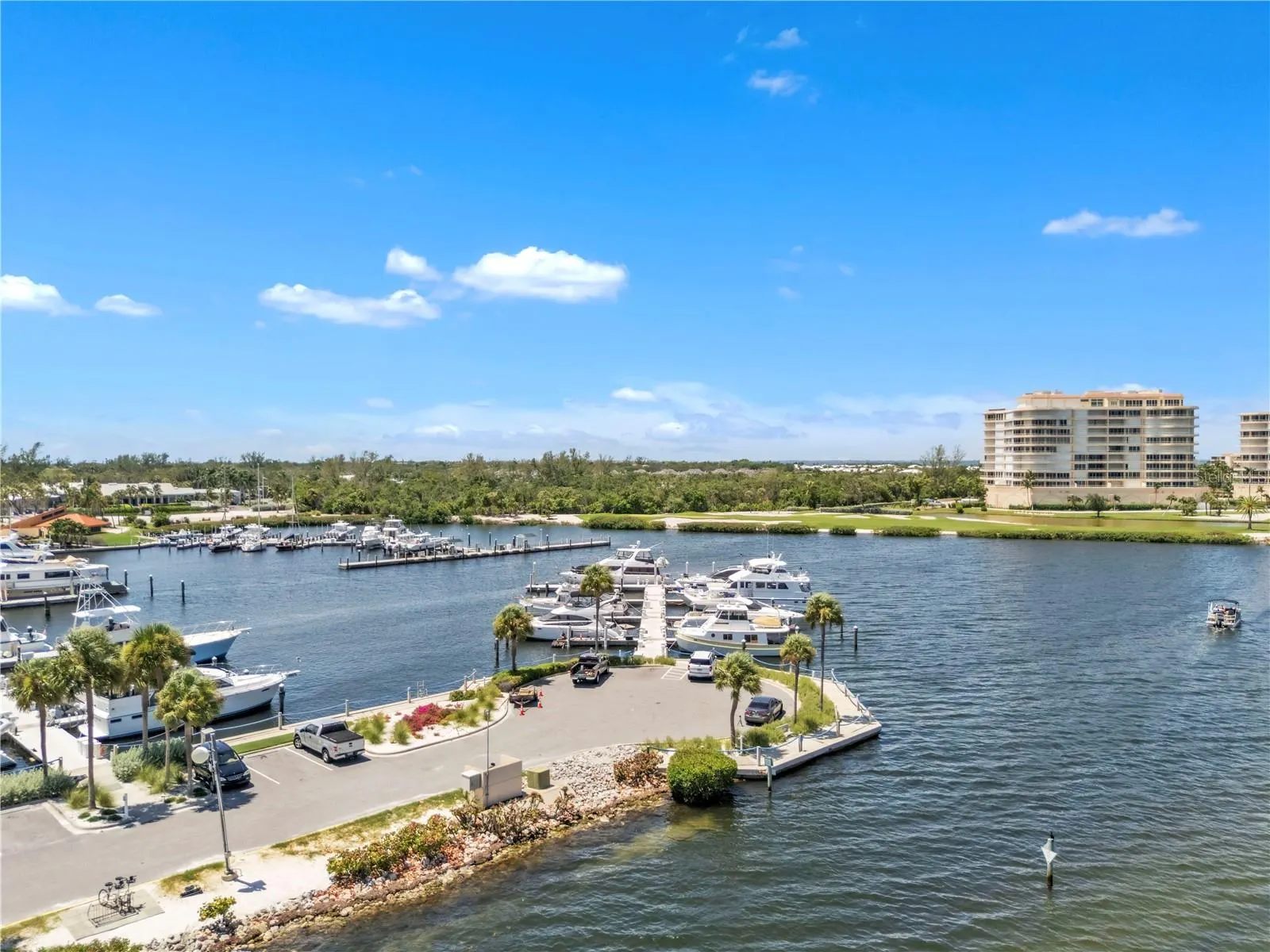 2600 HARBOURSIDE DR #R9, #R9