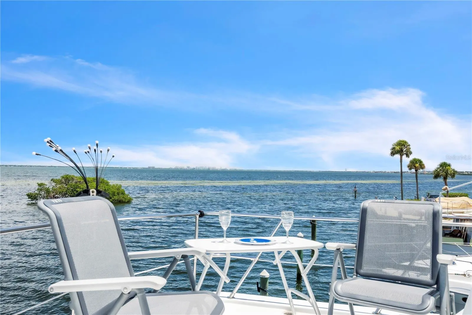2600 HARBOURSIDE DR #R9, #R9