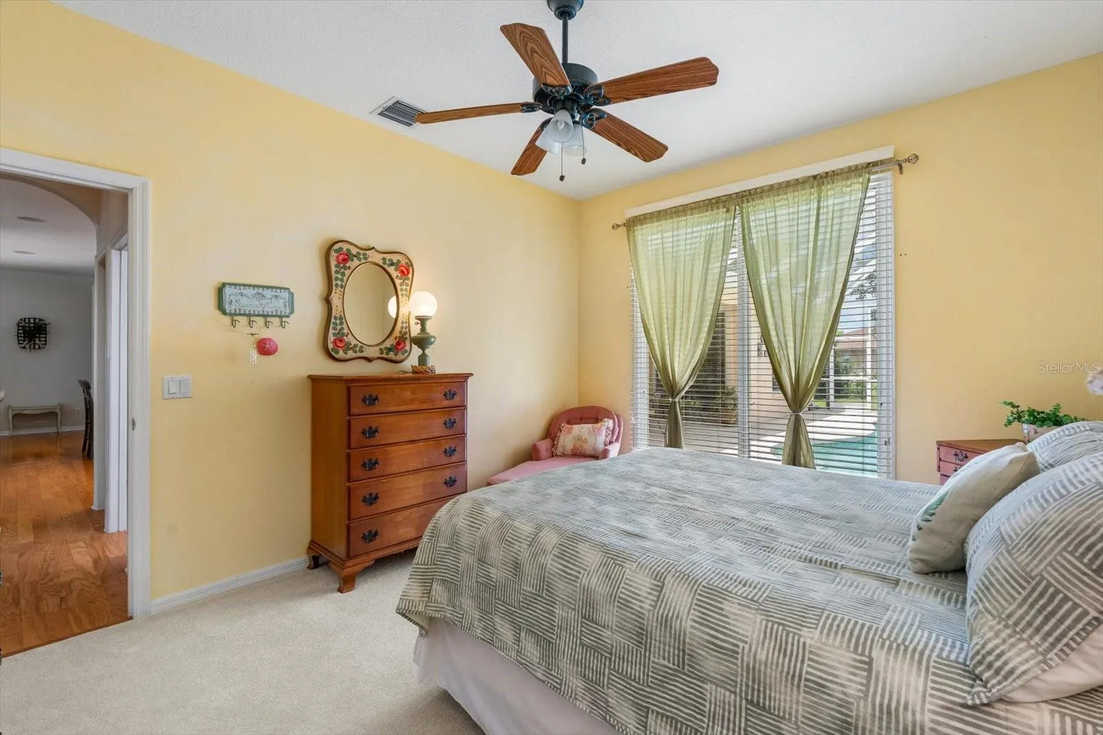 1229 PALM VIEW RD