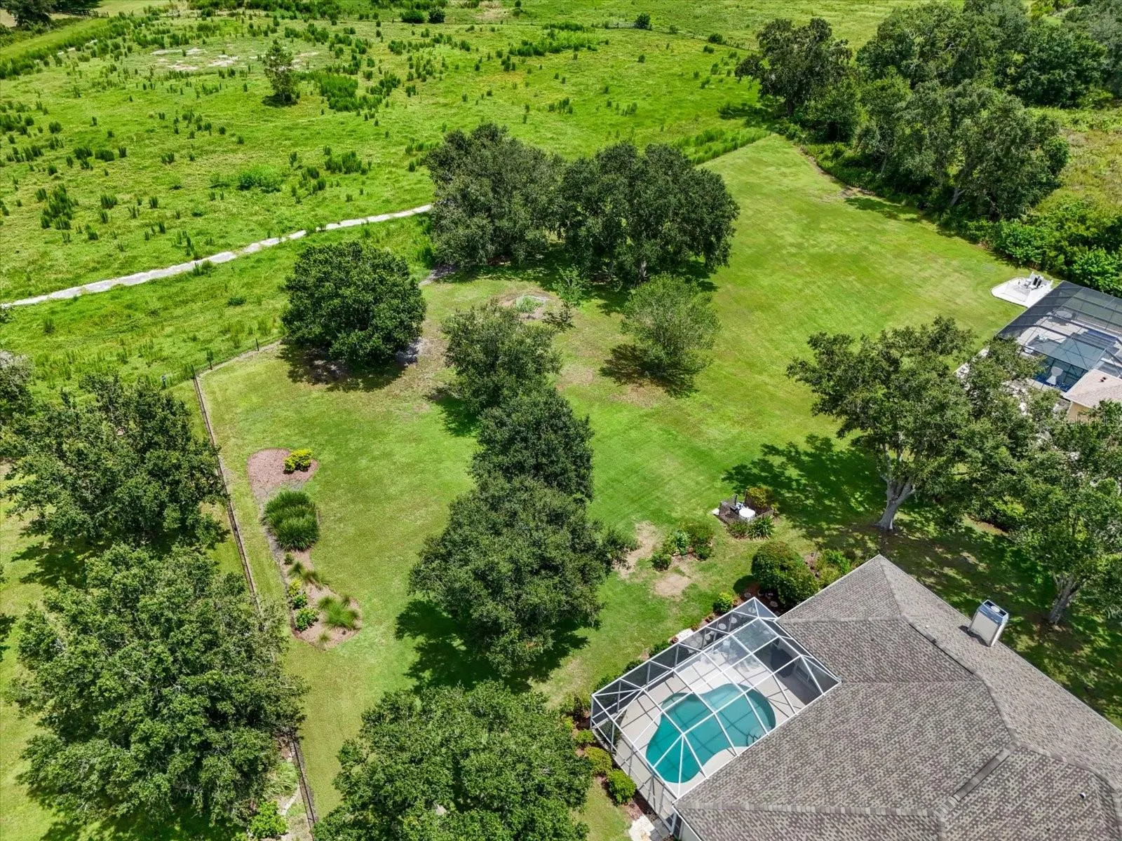 1229 PALM VIEW RD