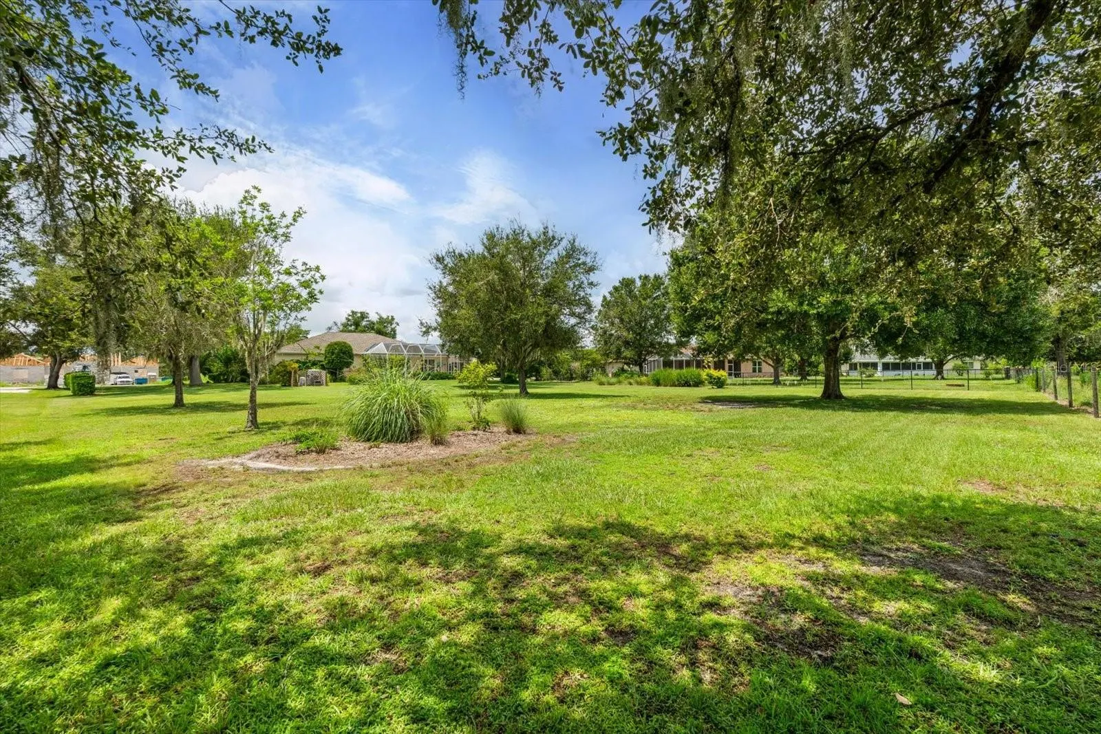1229 PALM VIEW RD