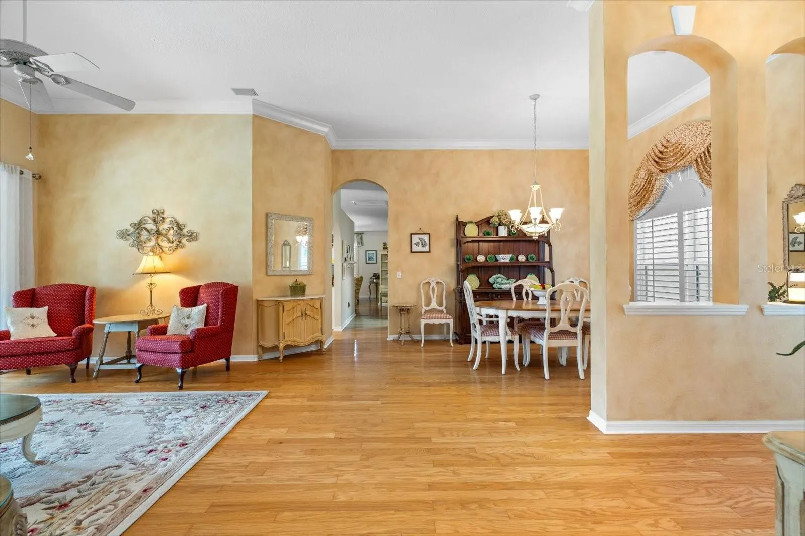 1229 PALM VIEW RD