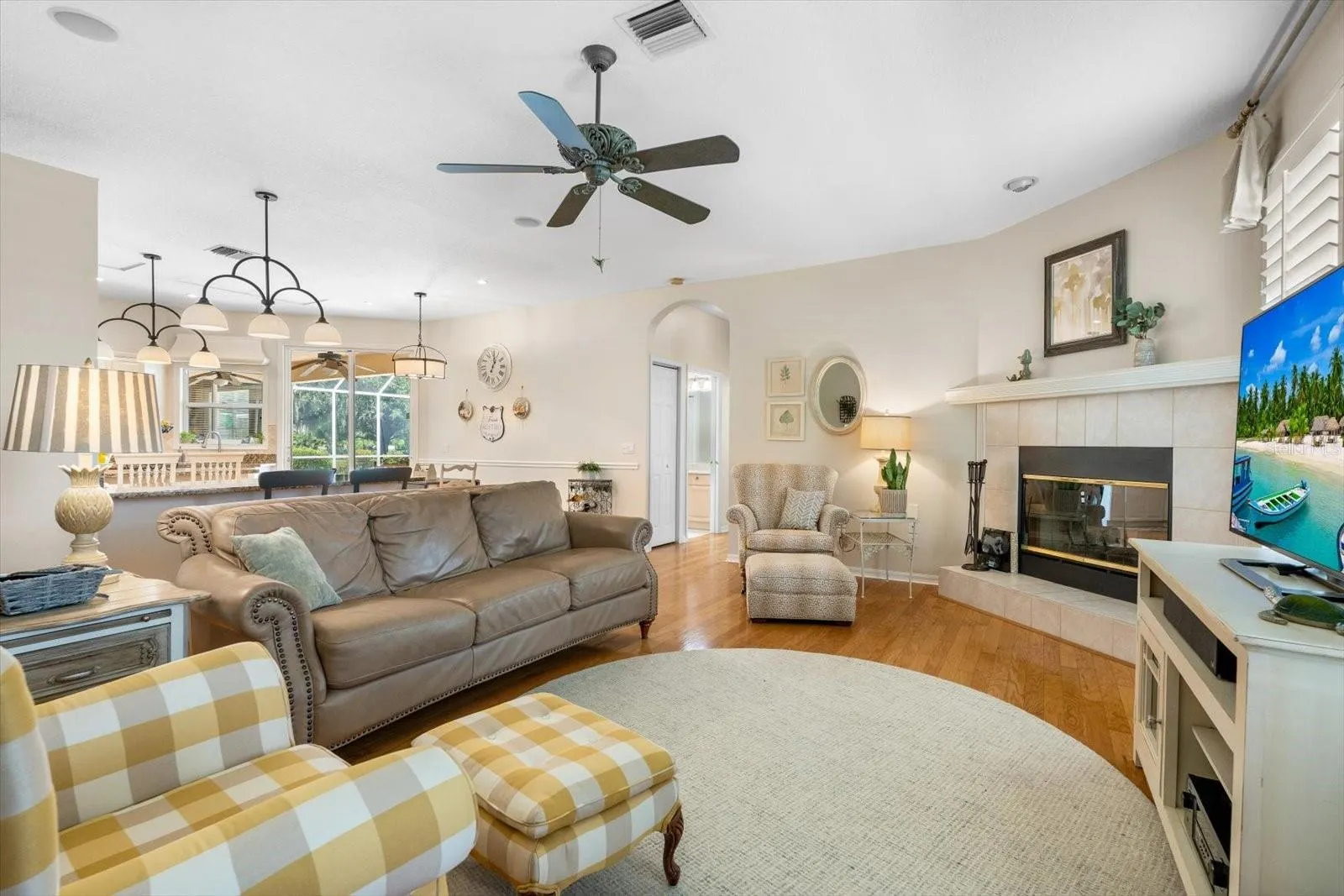 1229 PALM VIEW RD