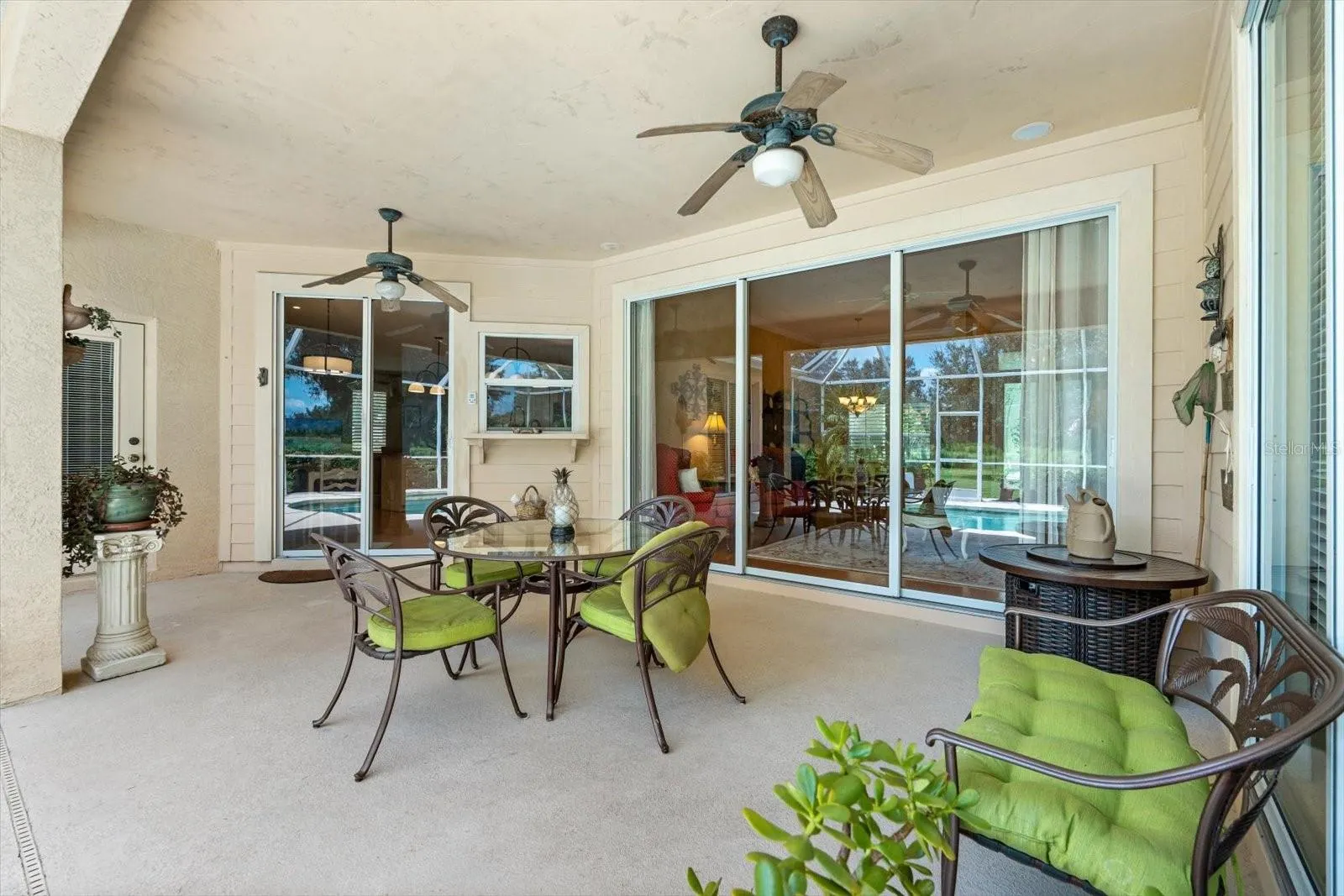 1229 PALM VIEW RD