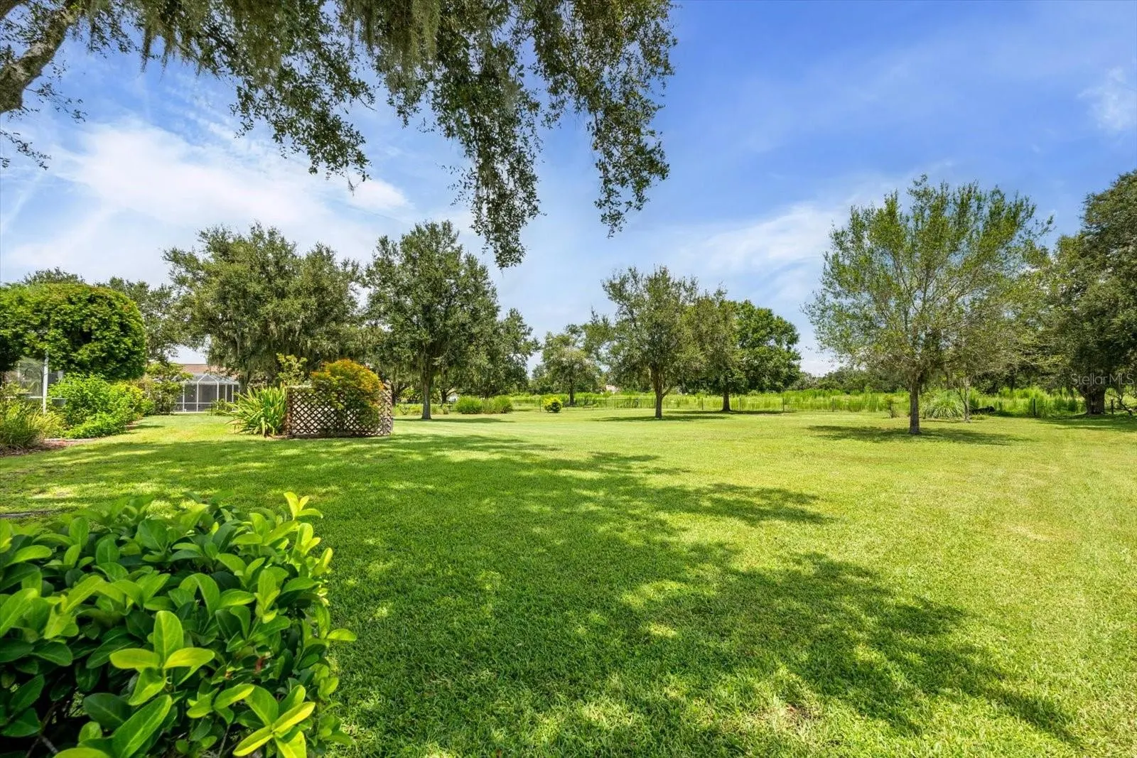 1229 PALM VIEW RD