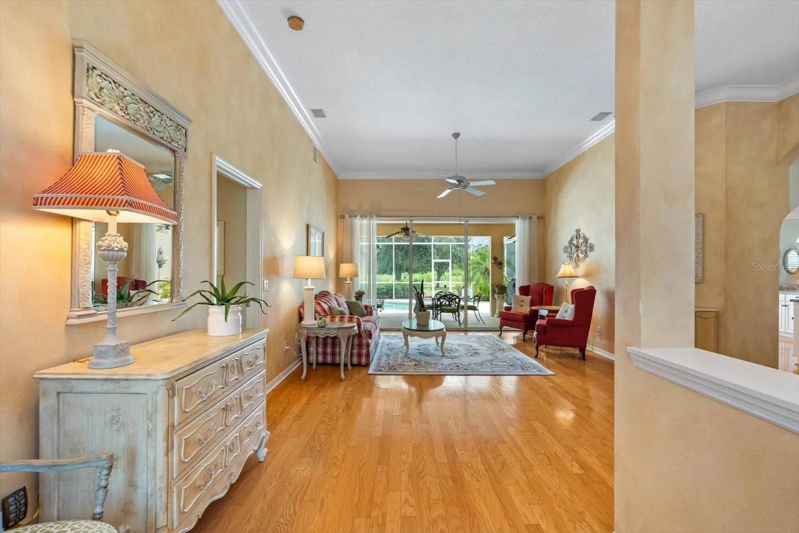 1229 PALM VIEW RD