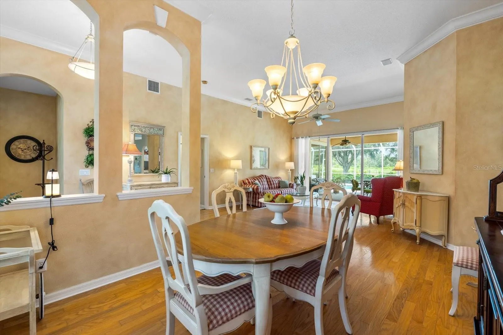 1229 PALM VIEW RD