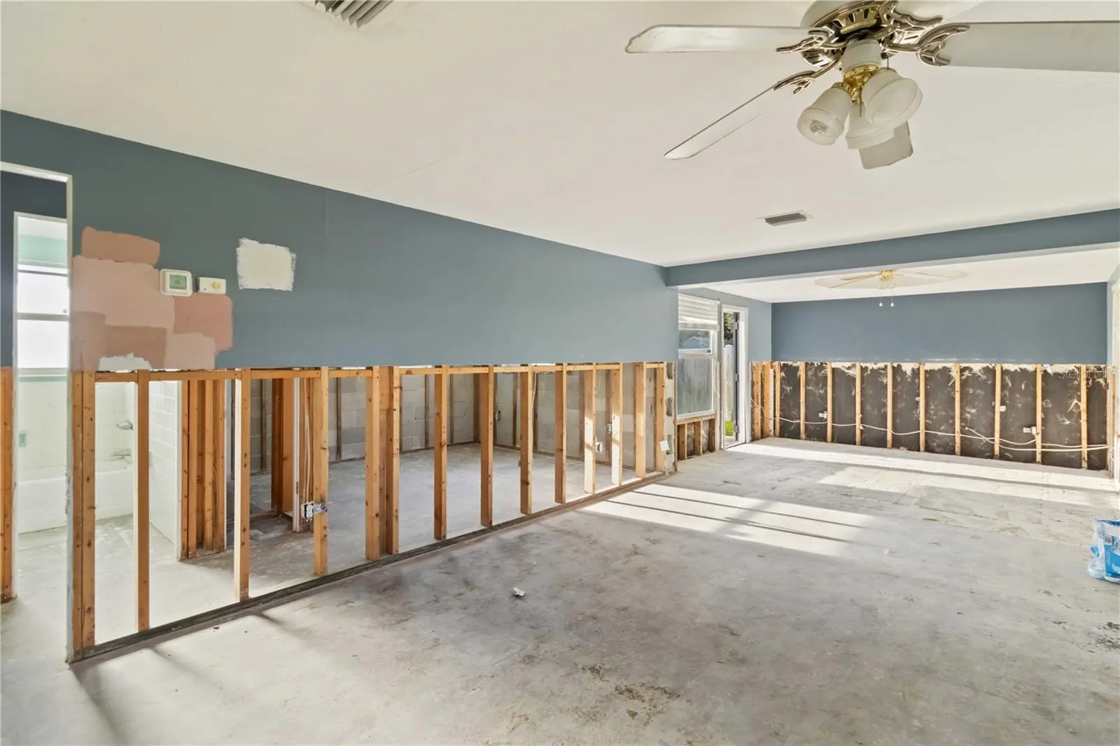 1255 S MARYKNOLL RD