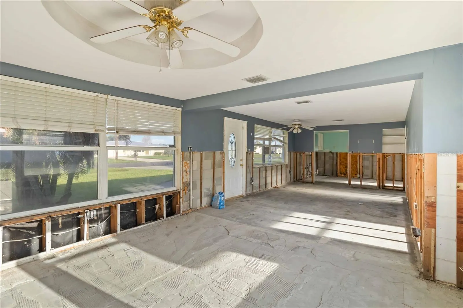 1255 S MARYKNOLL RD