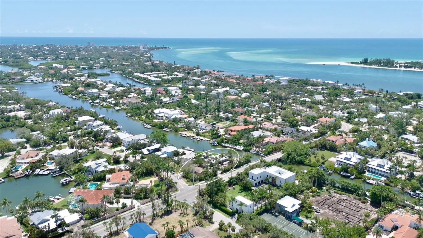428 SIESTA DR