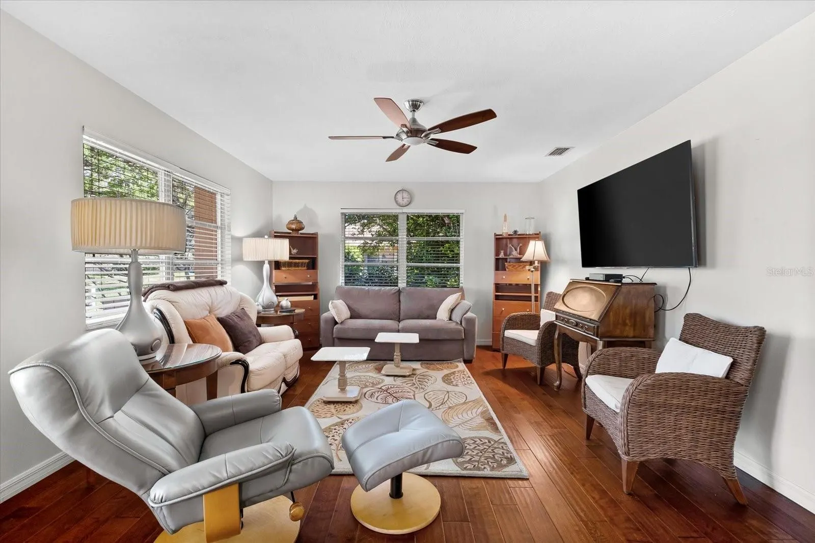 2304 LARK LN #23, #23