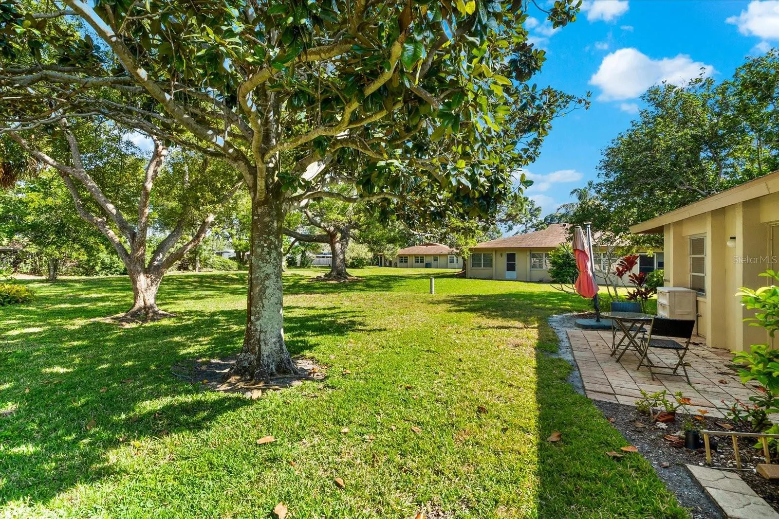 2304 LARK LN #23, #23