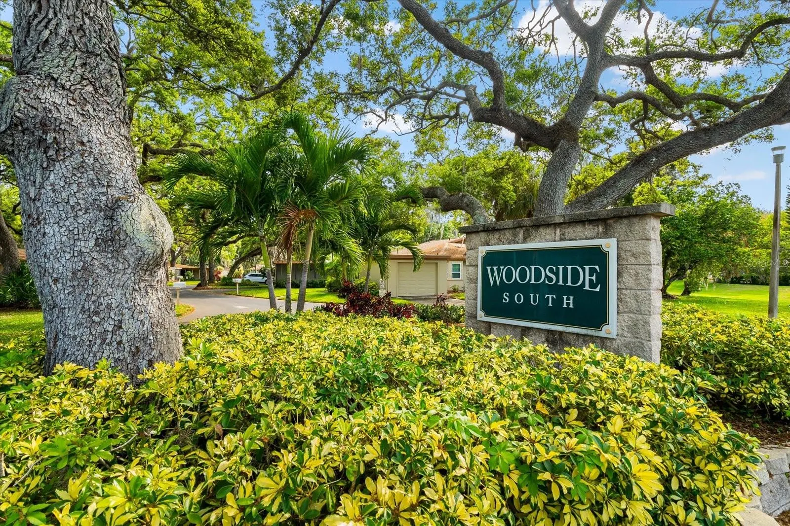 2304 LARK LN #23, #23