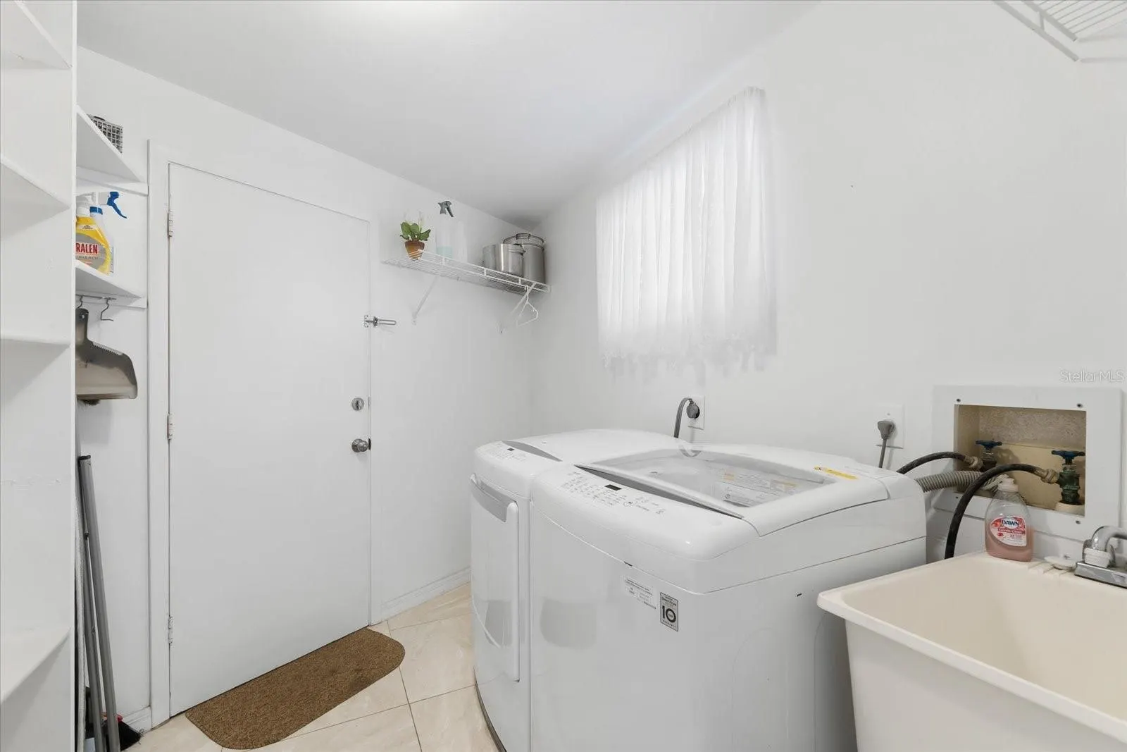 2304 LARK LN #23, #23