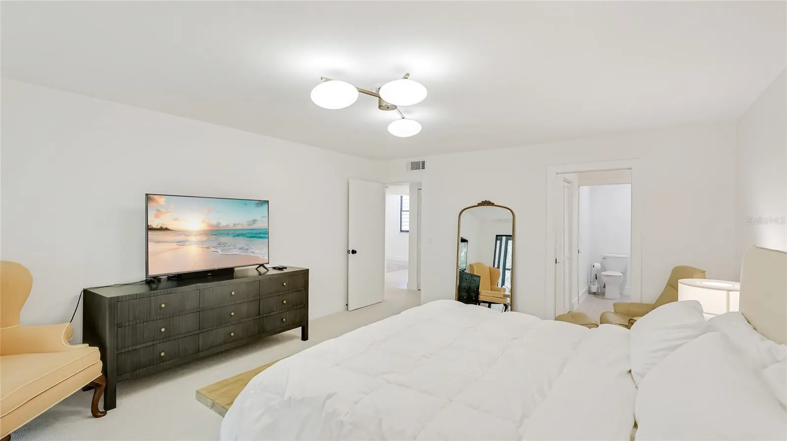 303 SPRINGDALE DR #303, #303