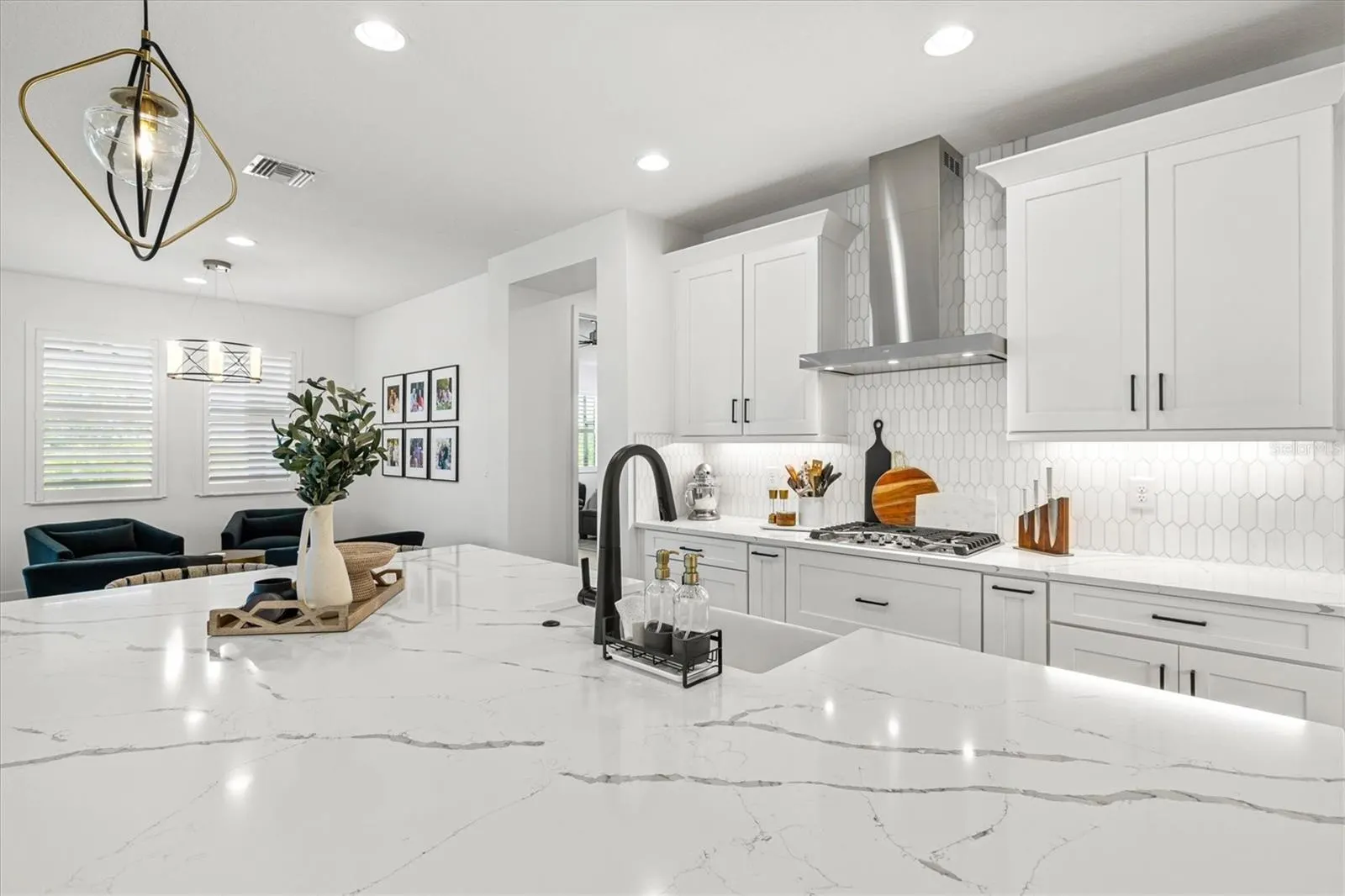 4610 RAINWATER GLN