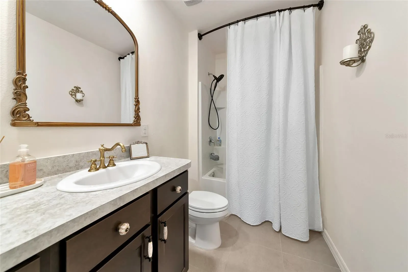 5808 CALLA LILLY DR