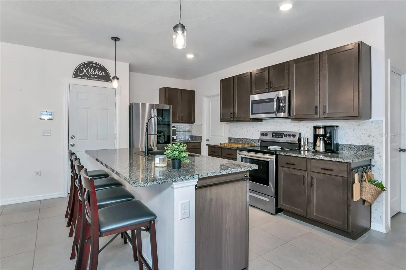 5808 CALLA LILLY DR