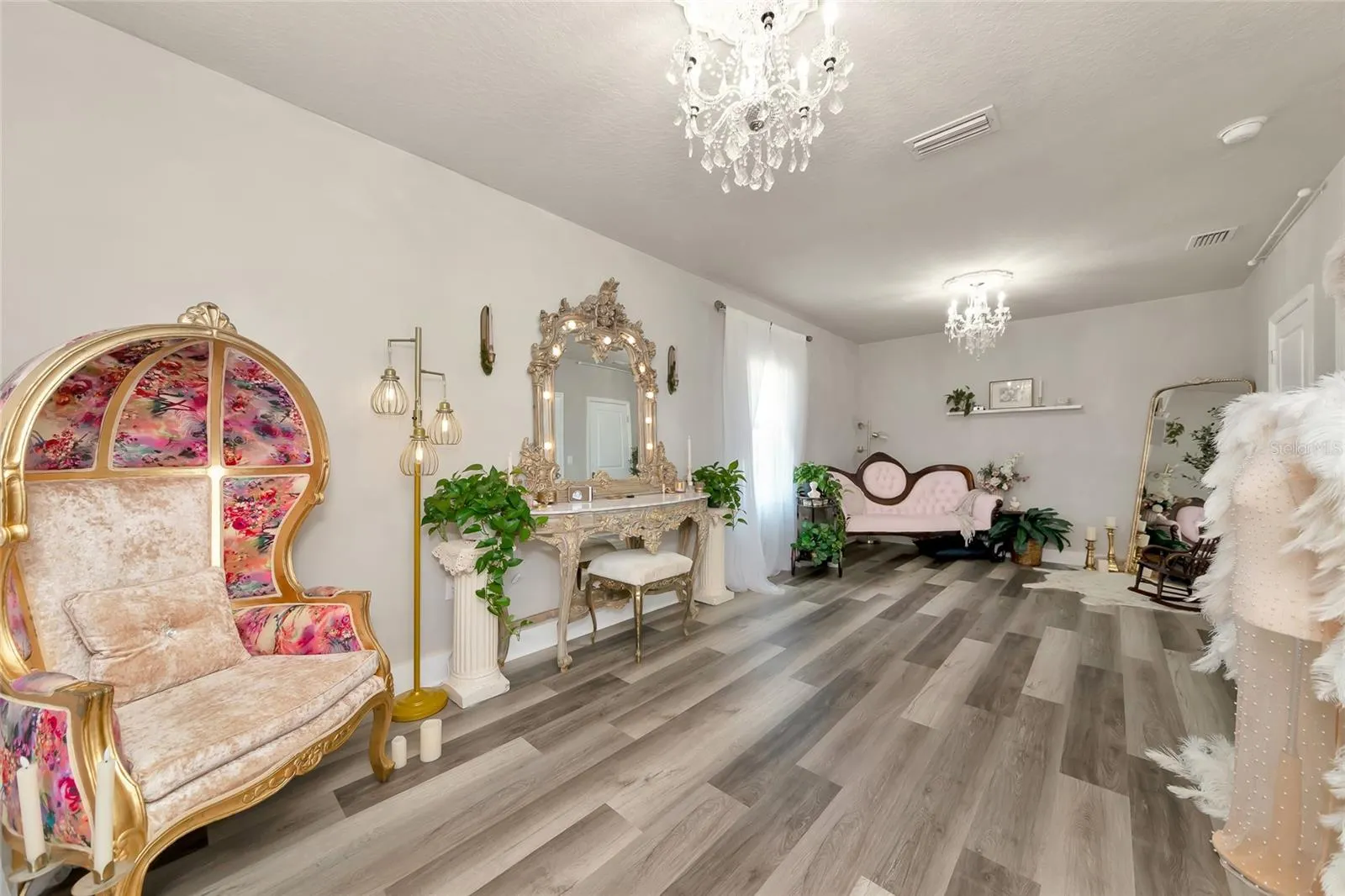 5808 CALLA LILLY DR