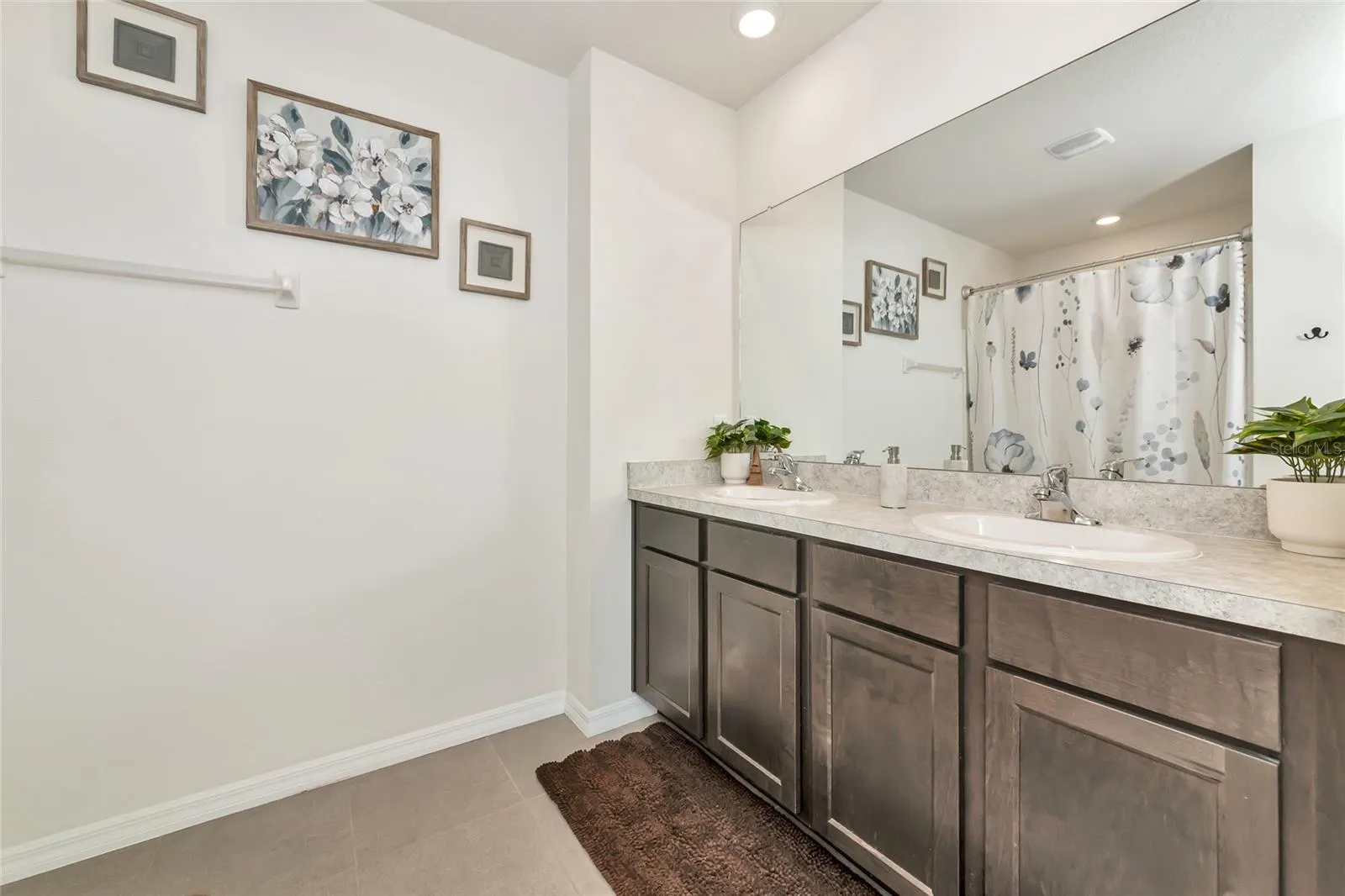 5808 CALLA LILLY DR