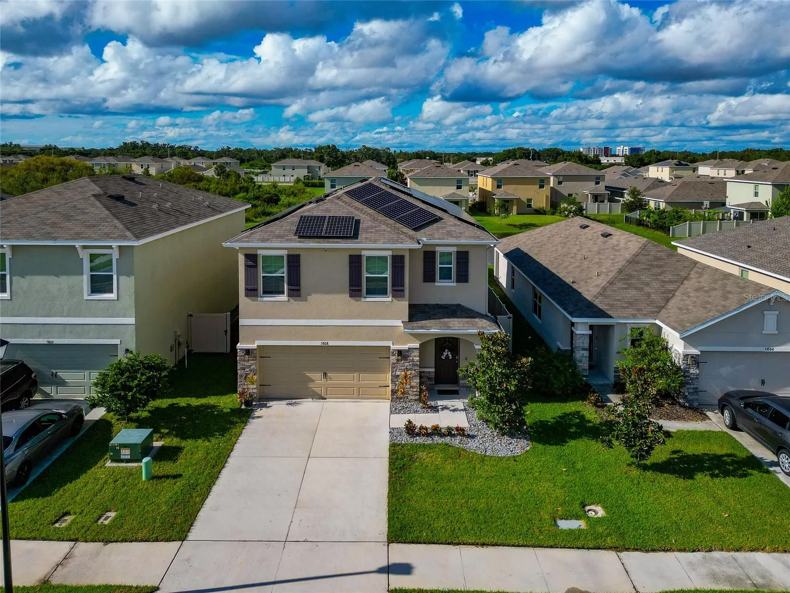 5808 CALLA LILLY DR