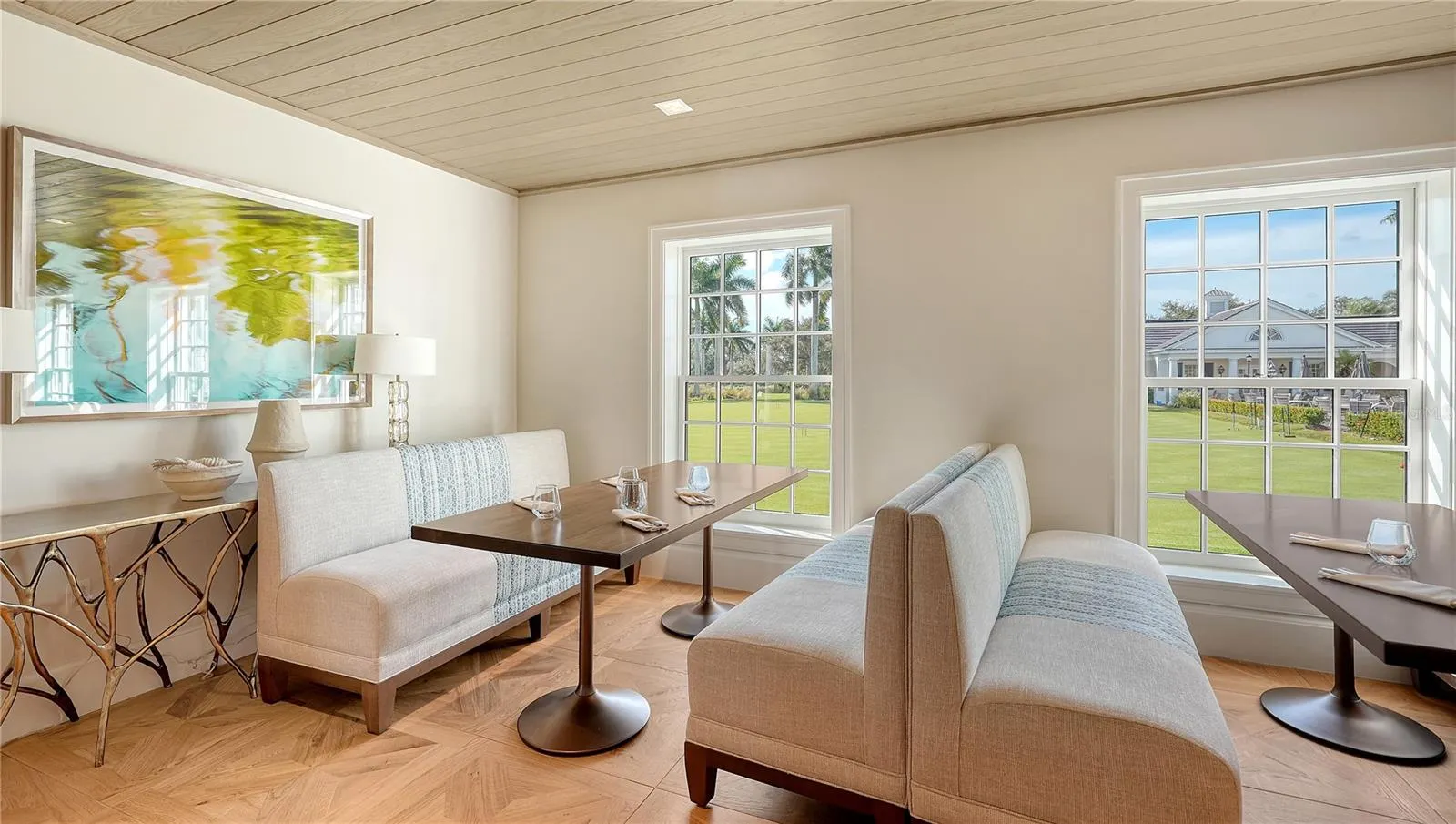 105 TURQUOISE LN