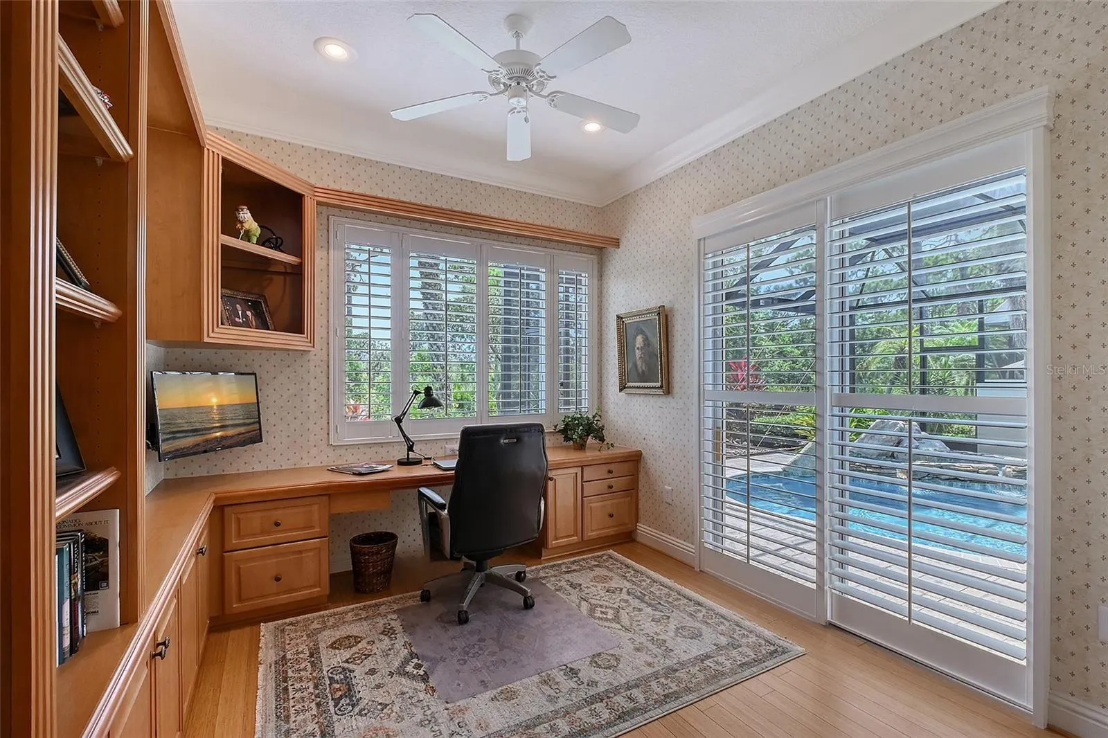 105 TURQUOISE LN