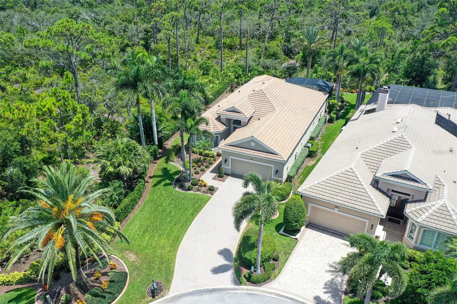 105 TURQUOISE LN