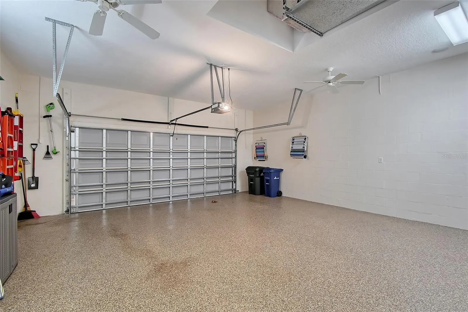 105 TURQUOISE LN