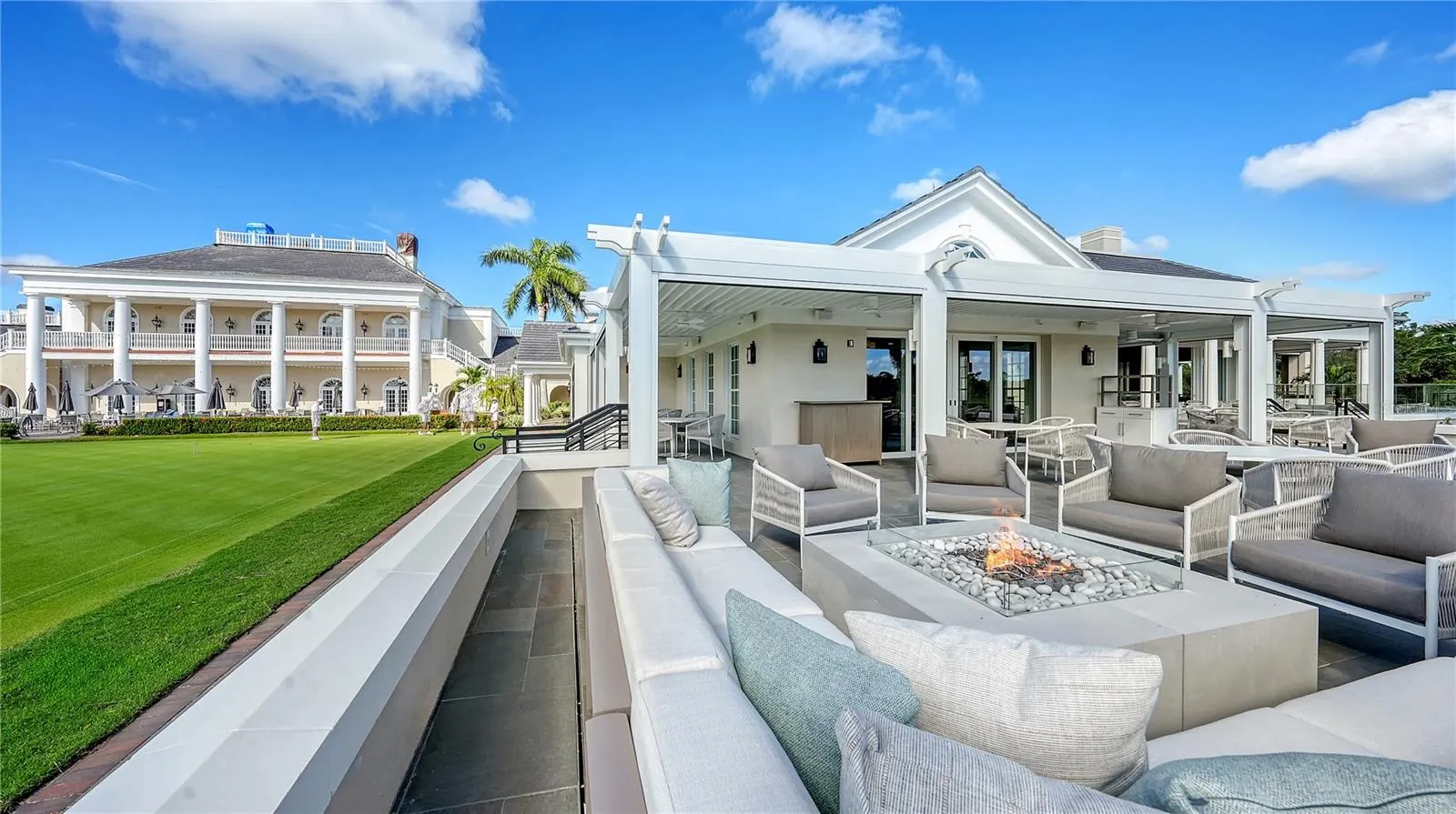 105 TURQUOISE LN