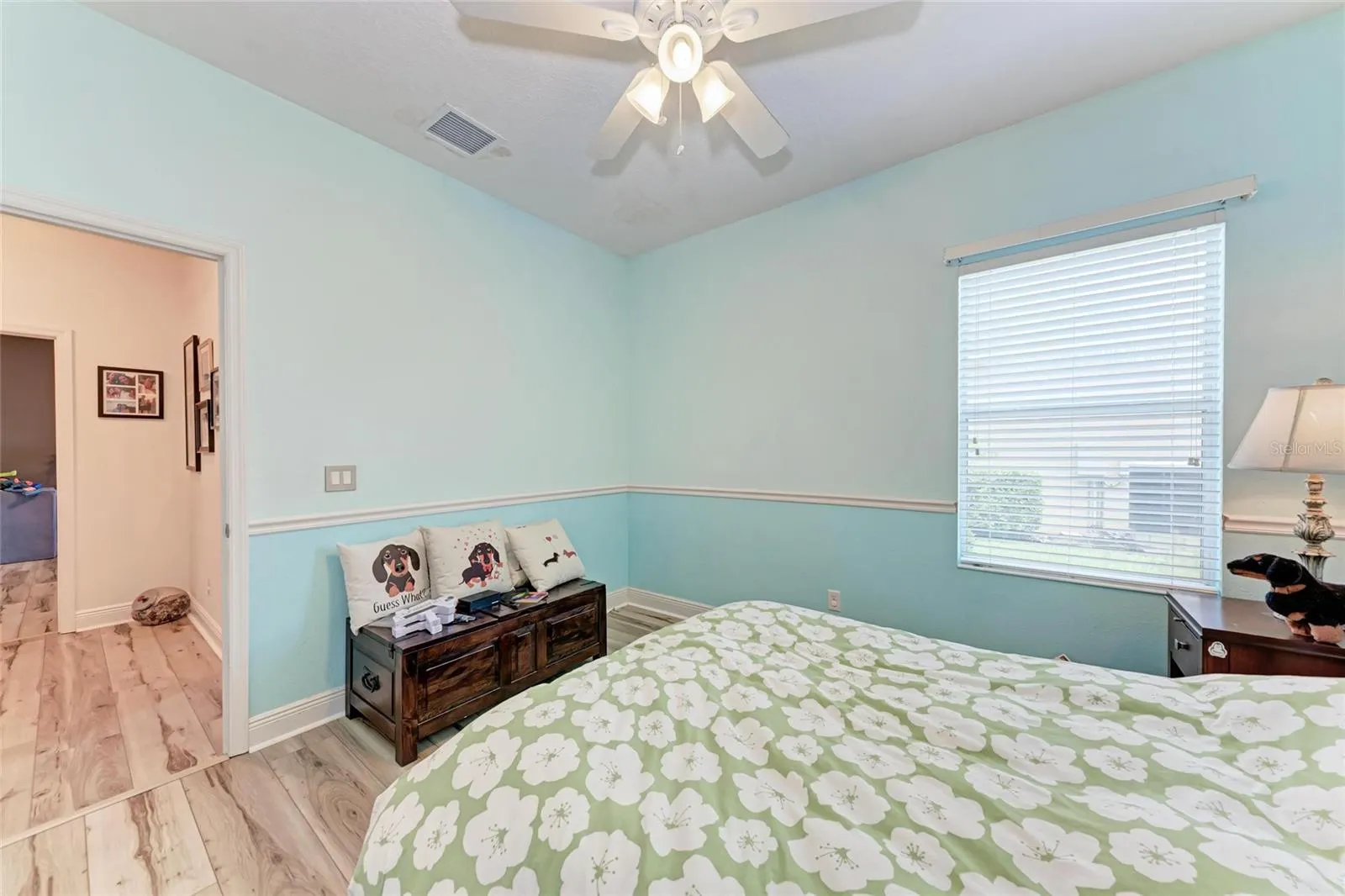 12051 FOREST PARK CIR