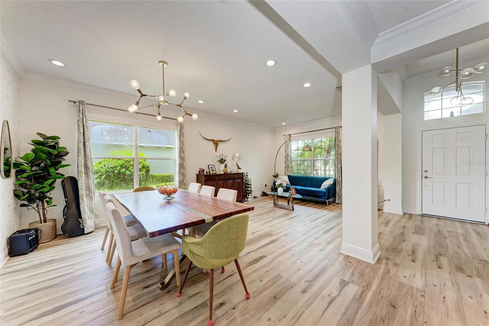 12051 FOREST PARK CIR
