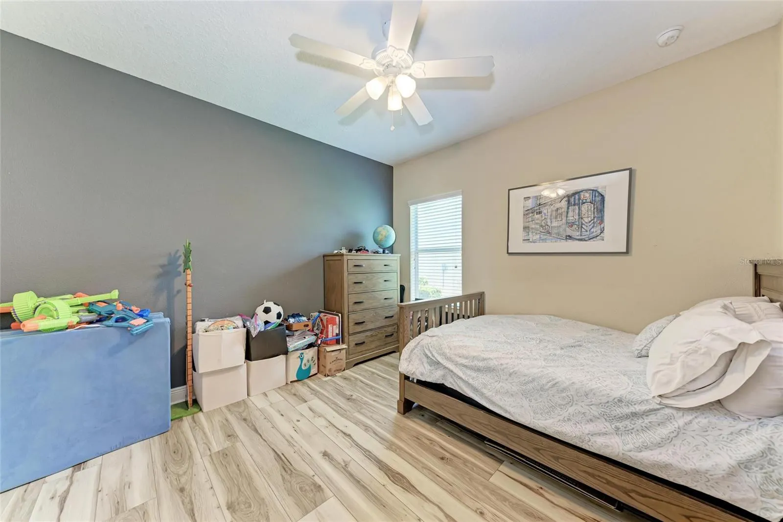 12051 FOREST PARK CIR